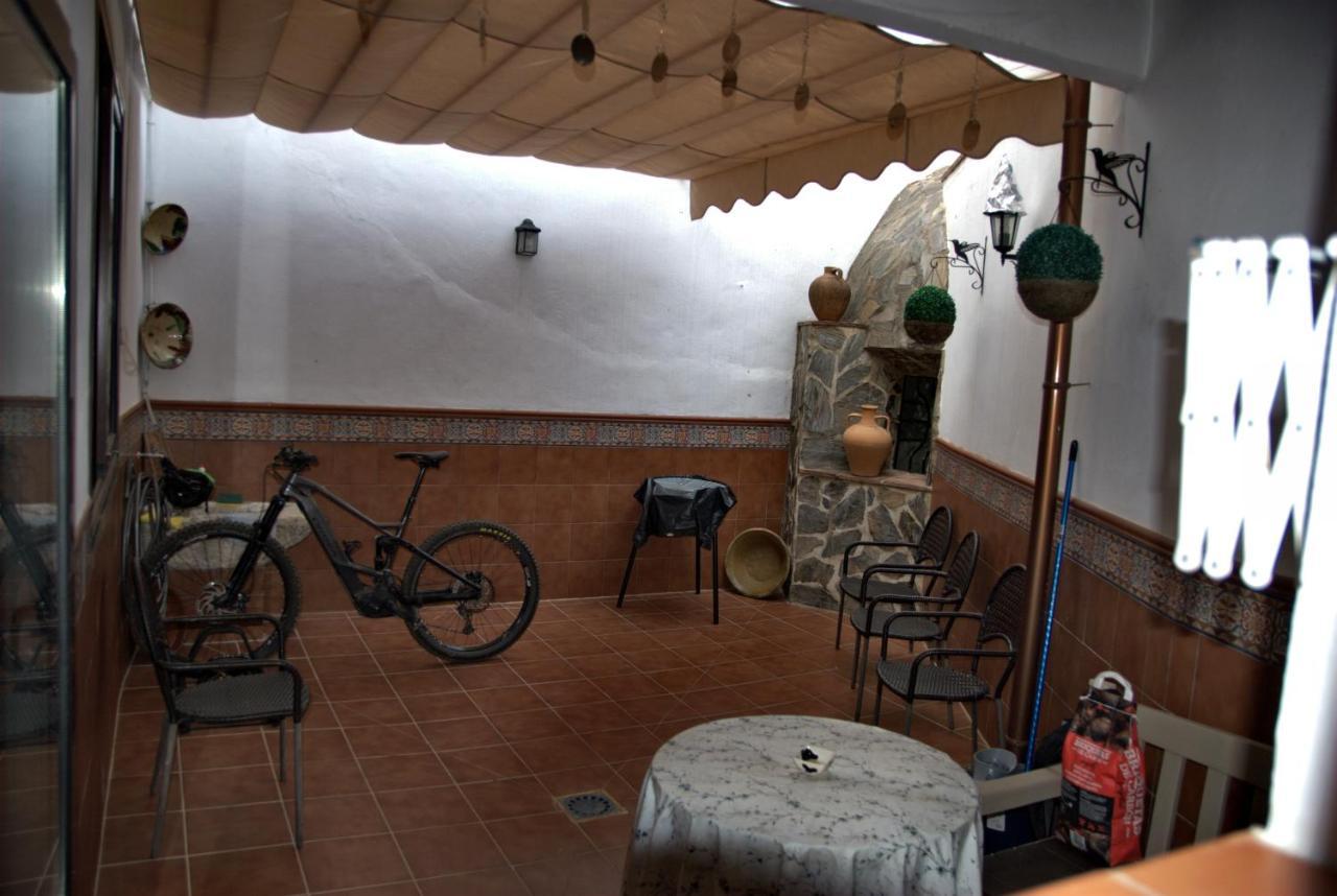 Vila Cruzchiquita Alpandeire Exteriér fotografie